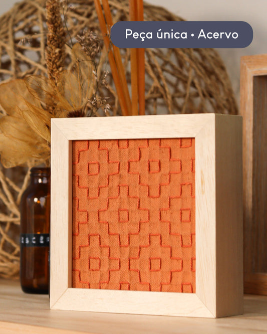 Moldura 10x10 bordada a mão sashiko | Peça única - Acervo