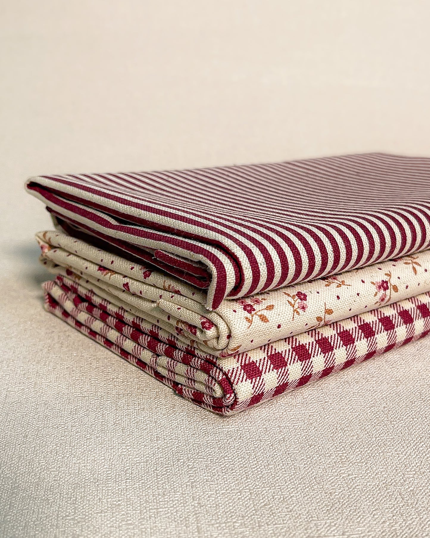 3 cortes Fat quarter de algodão com linho estampado vinho