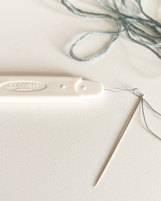 Passador de Linha Duplo - Clover