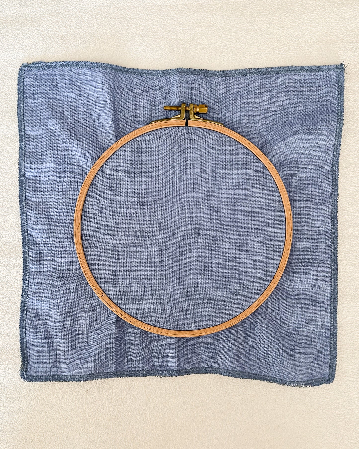 Corte de linho puro Malta 25x25