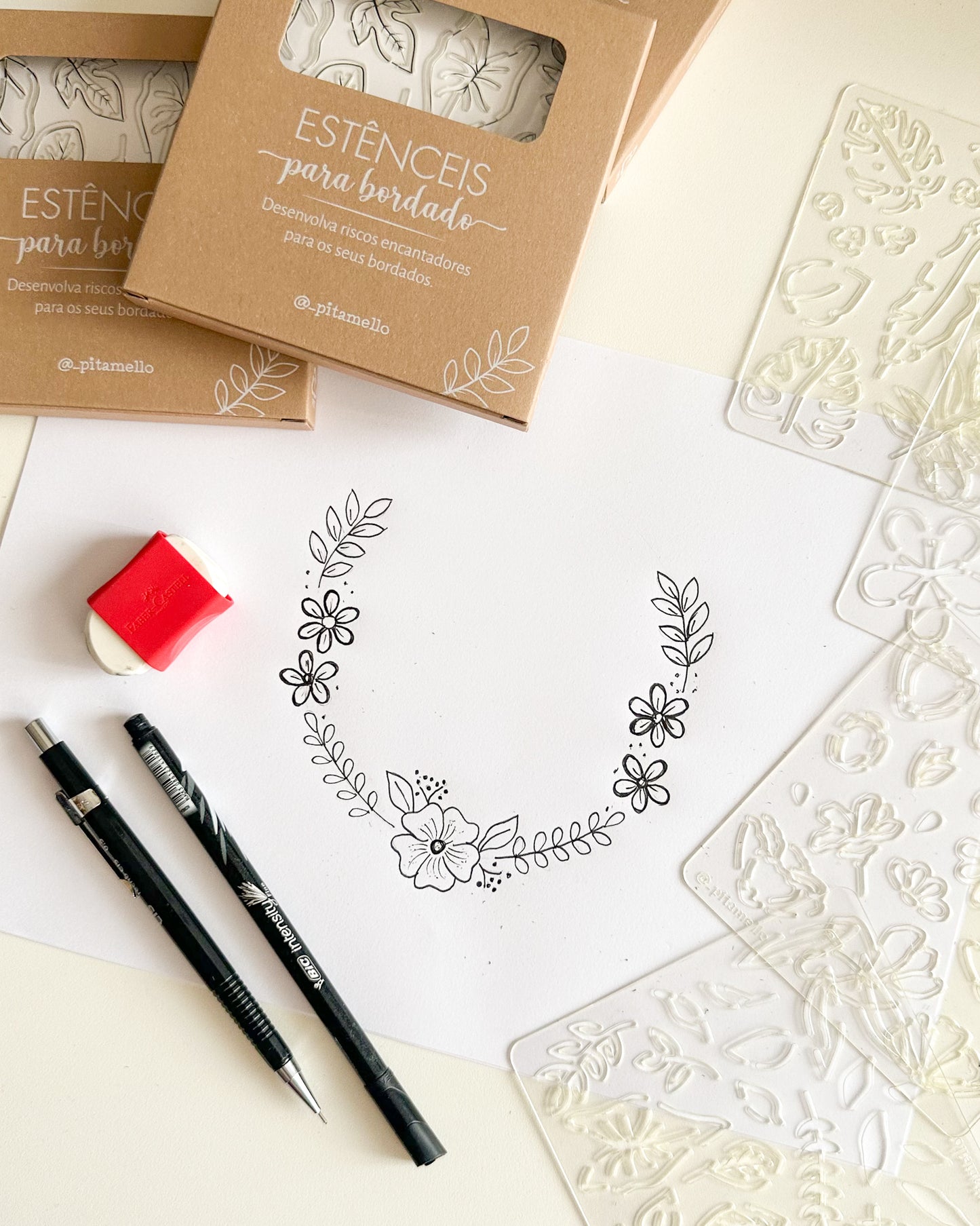 Kit estênceis de flores - Jardim criativo