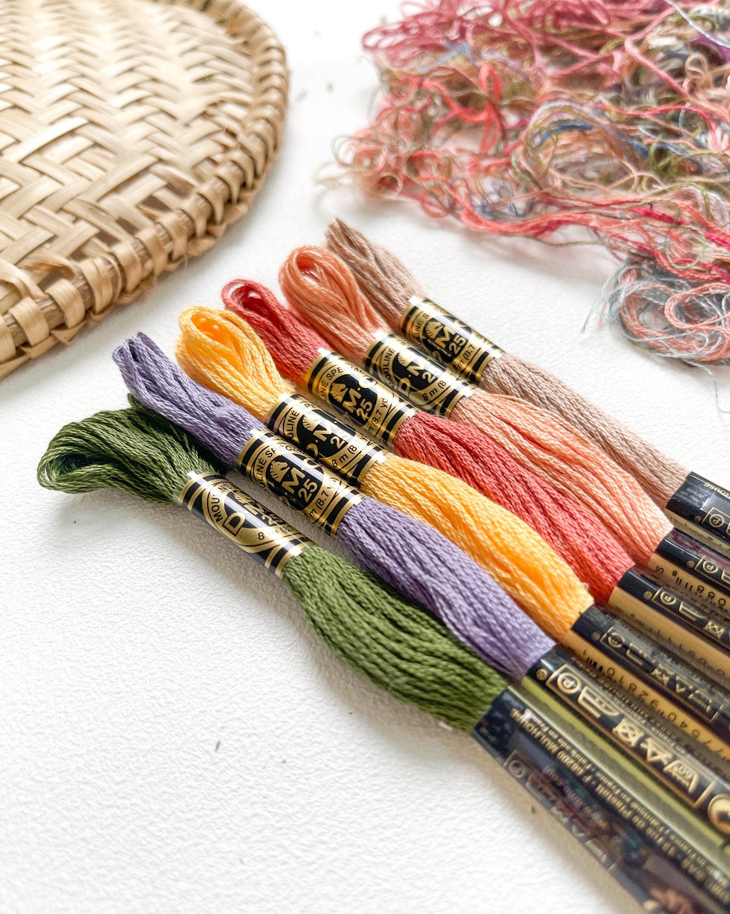 Paleta DMC - Páscoa florida Ed. Coelhinhos Floridos