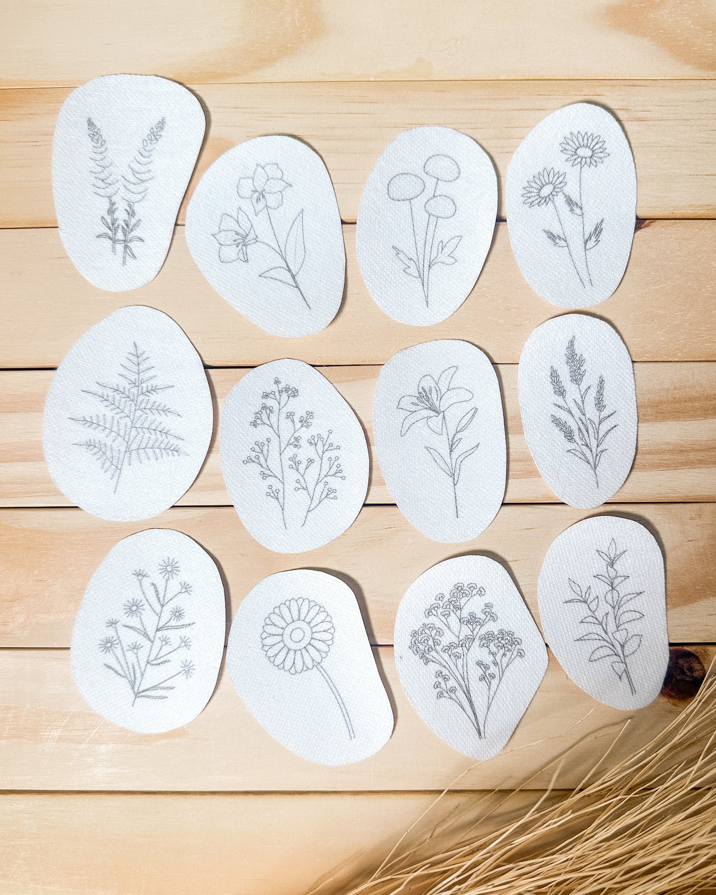 Aplique e Borde – Kit entretela adesiva Mini Flores | Ponto a Ponto 43