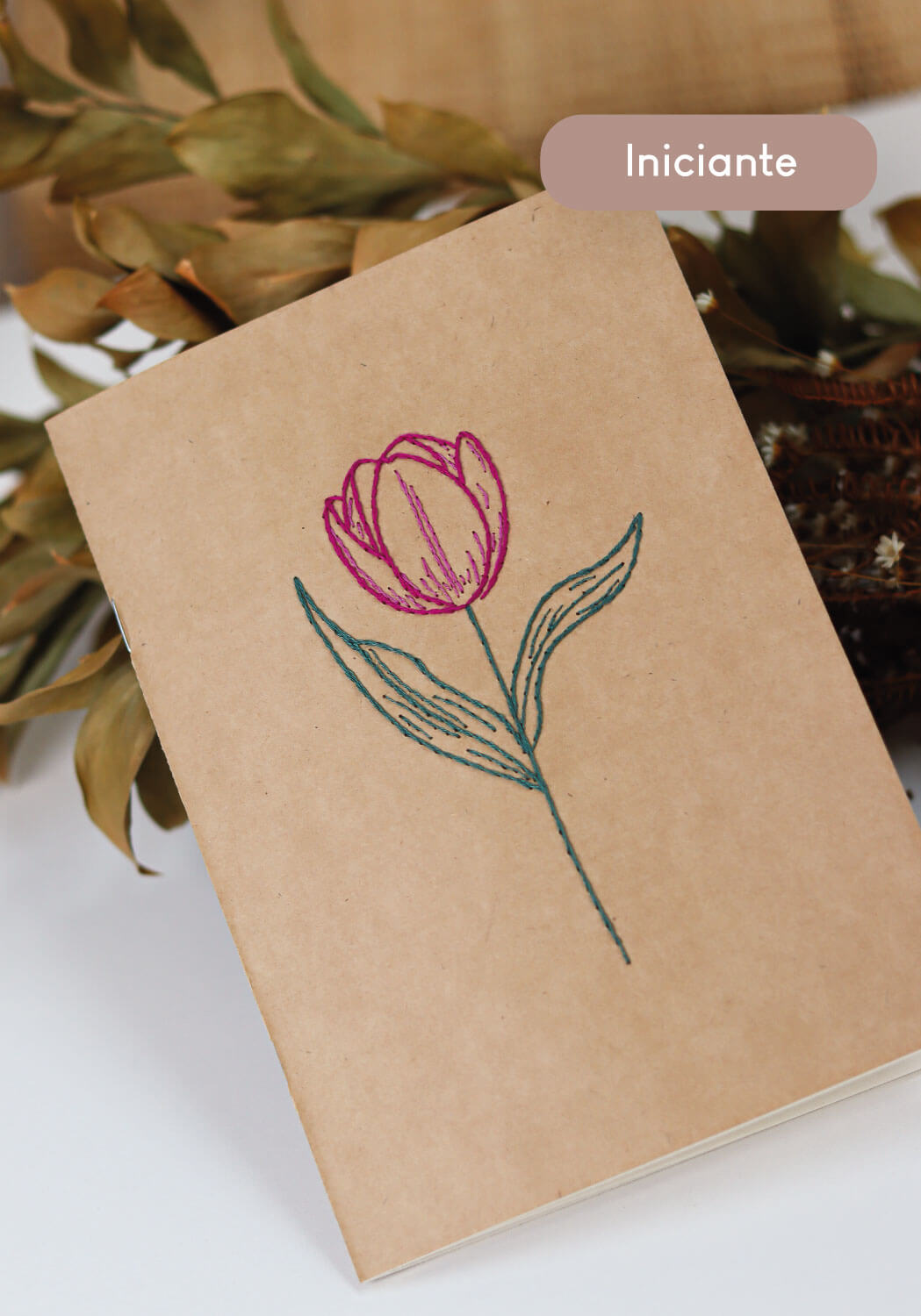 Kit Quero Bordar Caderneta Tulipa - Material completo + vídeo aulas | Mãos que Criam
