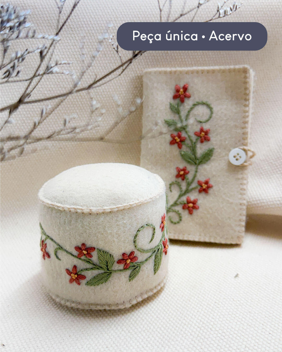 Conjunto Agulheiro de Mesa e Livro Agulheiro cru | Peça única - Acervo