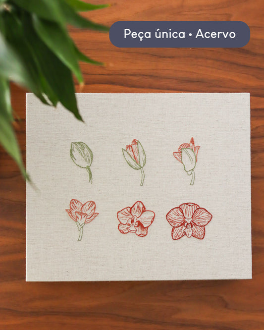 Caixa forrada bordado orquídeas cru | Peça única - Acervo