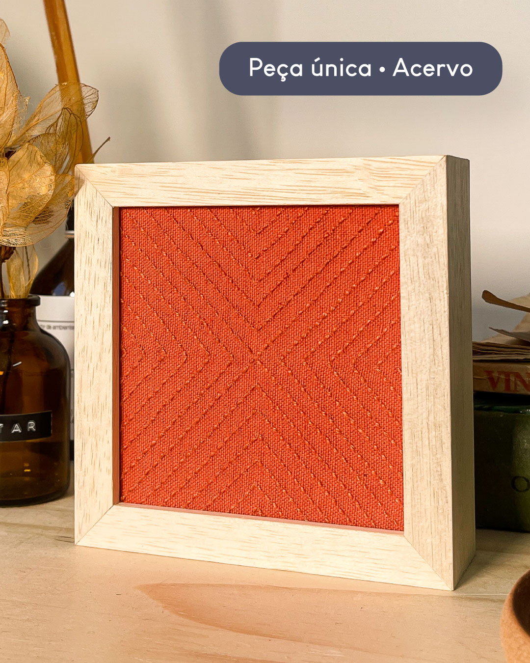 Moldura 10x10 bordada a mão sashiko | Peça única - Acervo