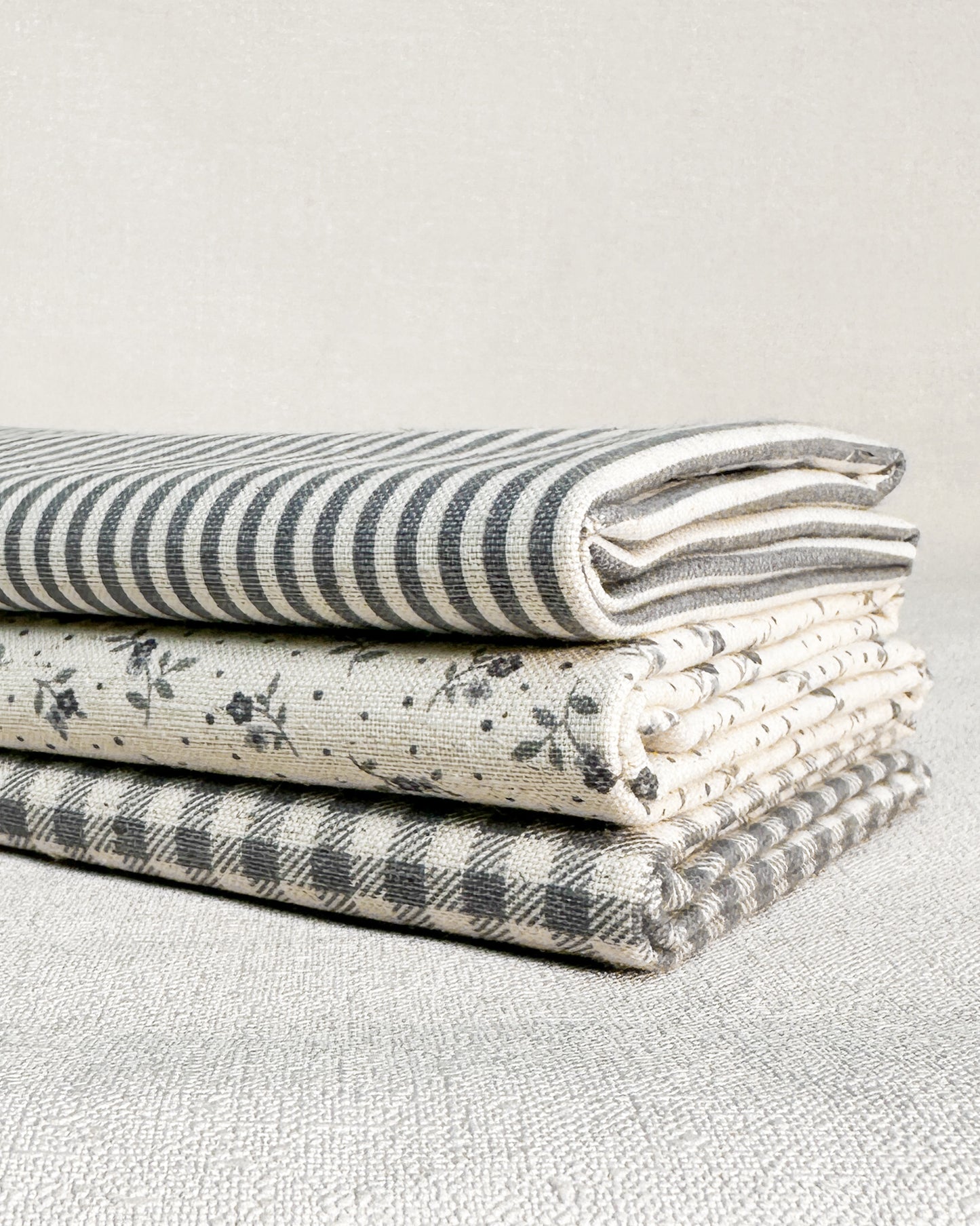3 cortes Fat quarter de algodão com linho estampado azul grafite