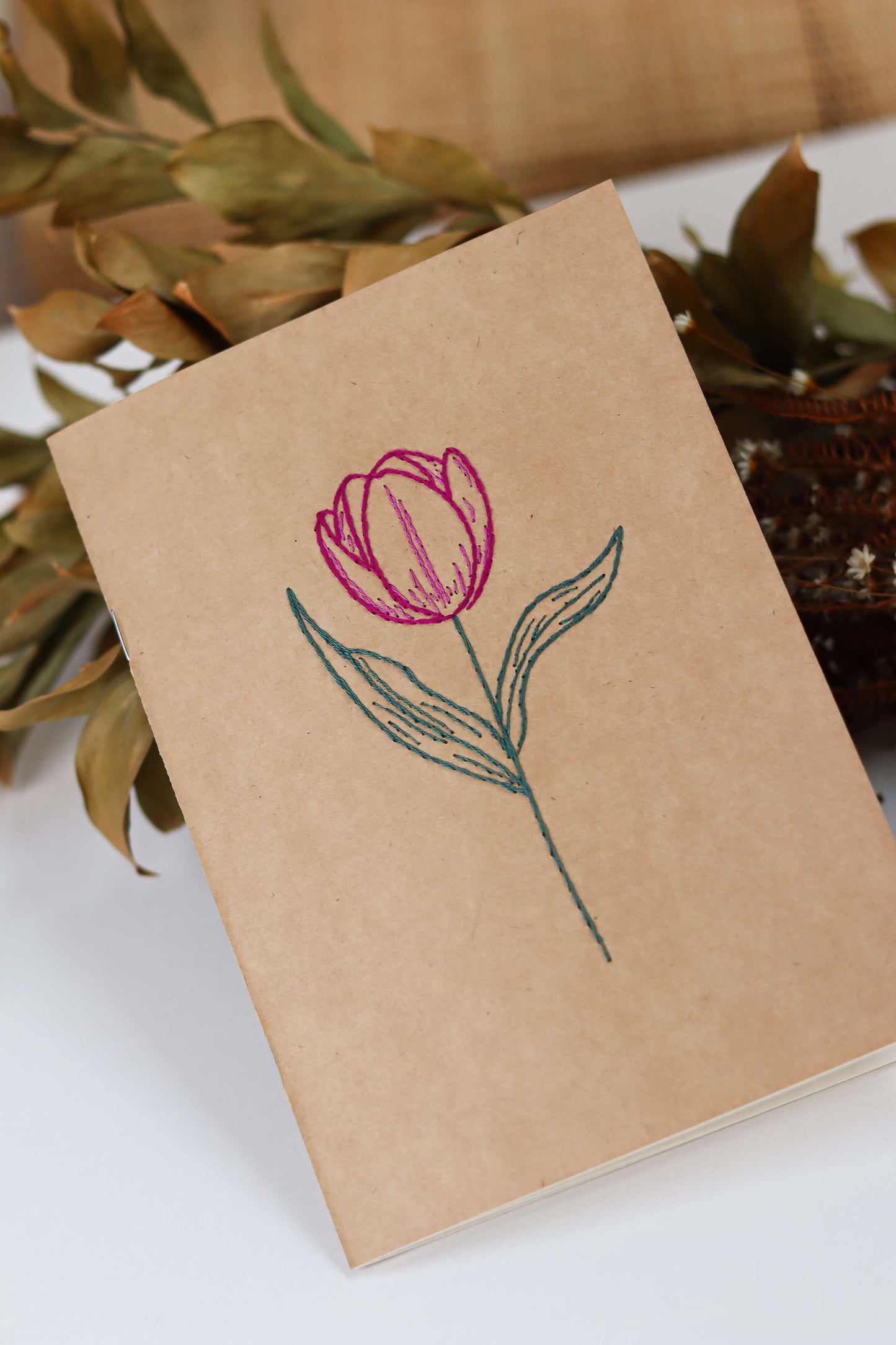 Combo Mãos que Criam - Kit Caderneta Tulipa + Ecobag + Segura Agulha