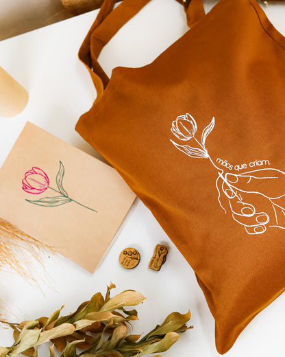 Combo Mãos que Criam - Kit Caderneta Tulipa + Ecobag + Segura Agulha