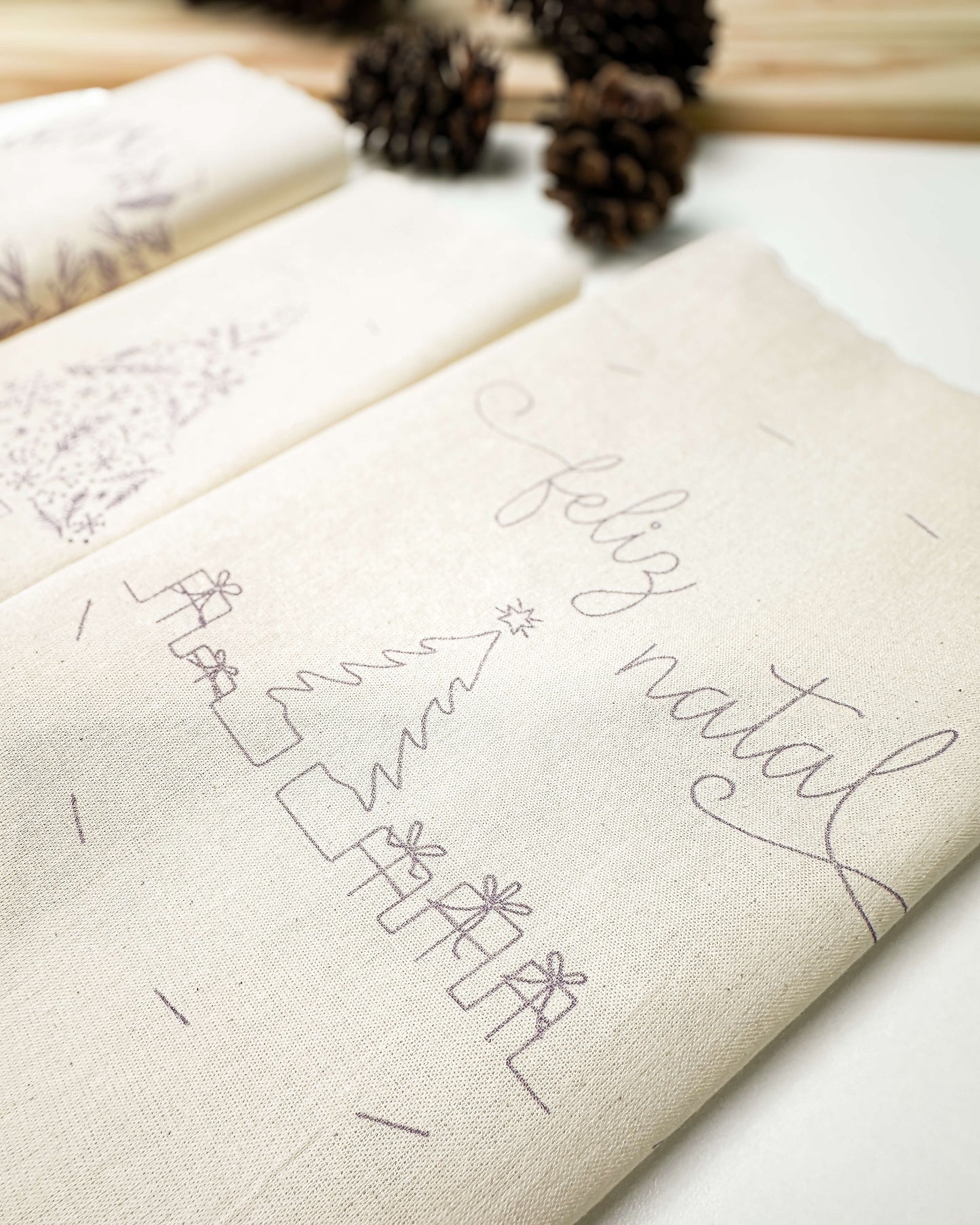 Prontos para Bordar – Kit Tecidos Riscados Especial de Natal