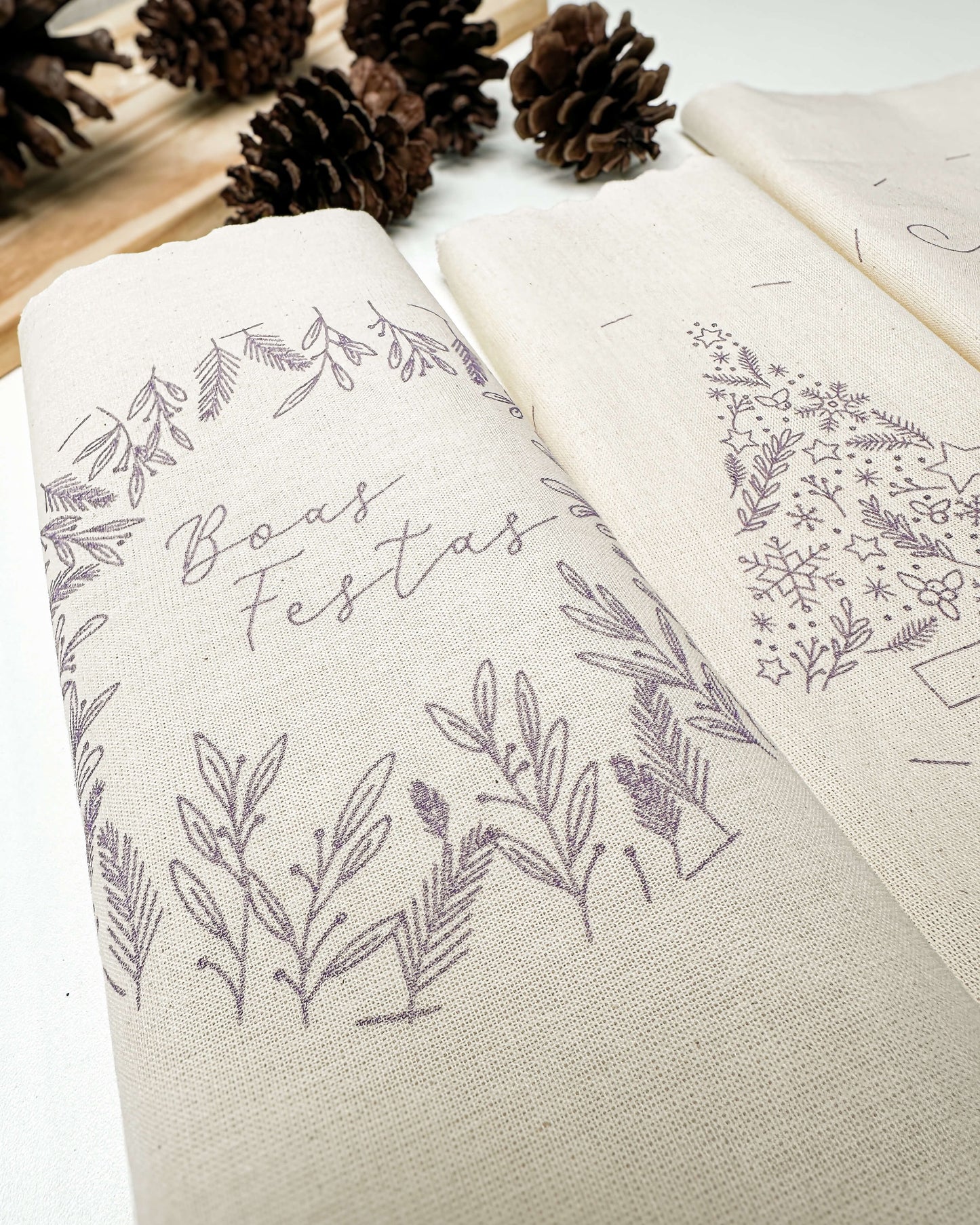 Prontos para Bordar – Kit Tecidos Riscados Especial de Natal