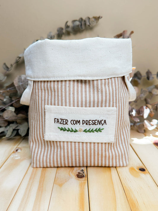 Cesta Inspira para bordar listrada bege duo