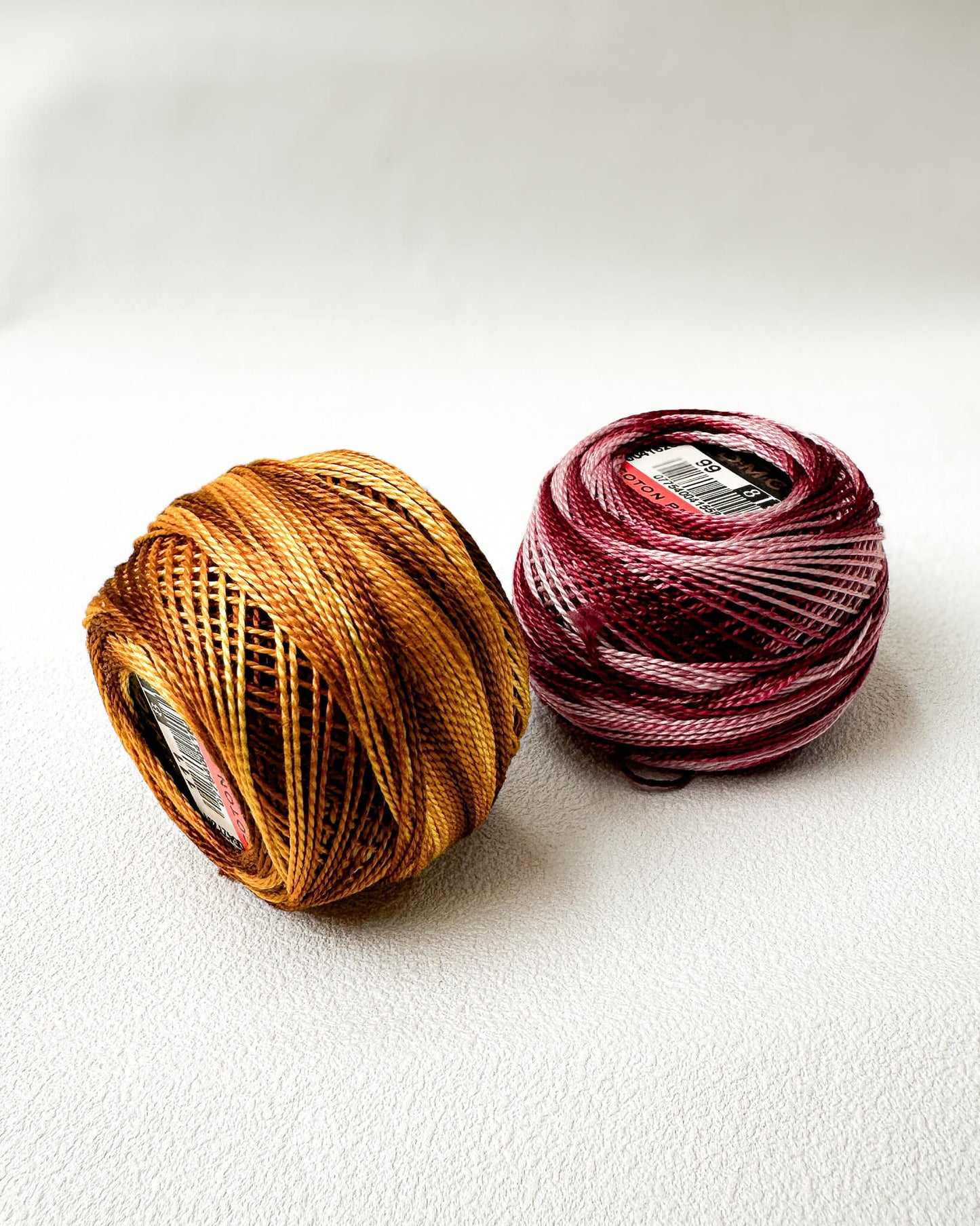 Novelo DMC Coton Perlé  Mesclada - 80 metros