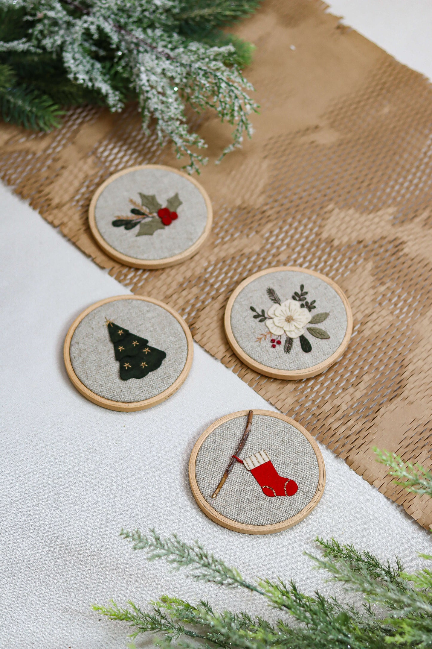 Tradição Bordada| Meia de Natal - eBook Ponto a Ponto n. 37