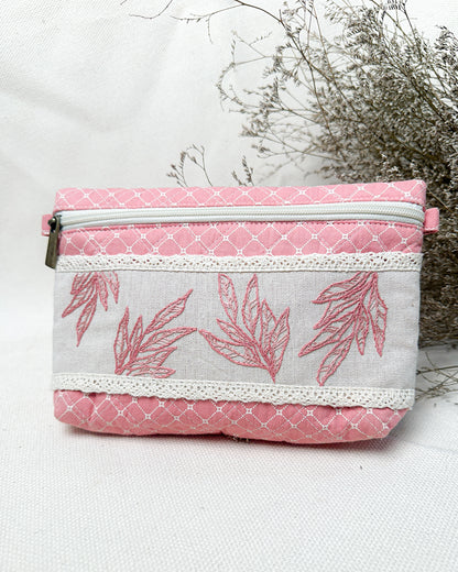 Necessaire pirjo M rosa bordado Ramos  | Peça única - Acervo