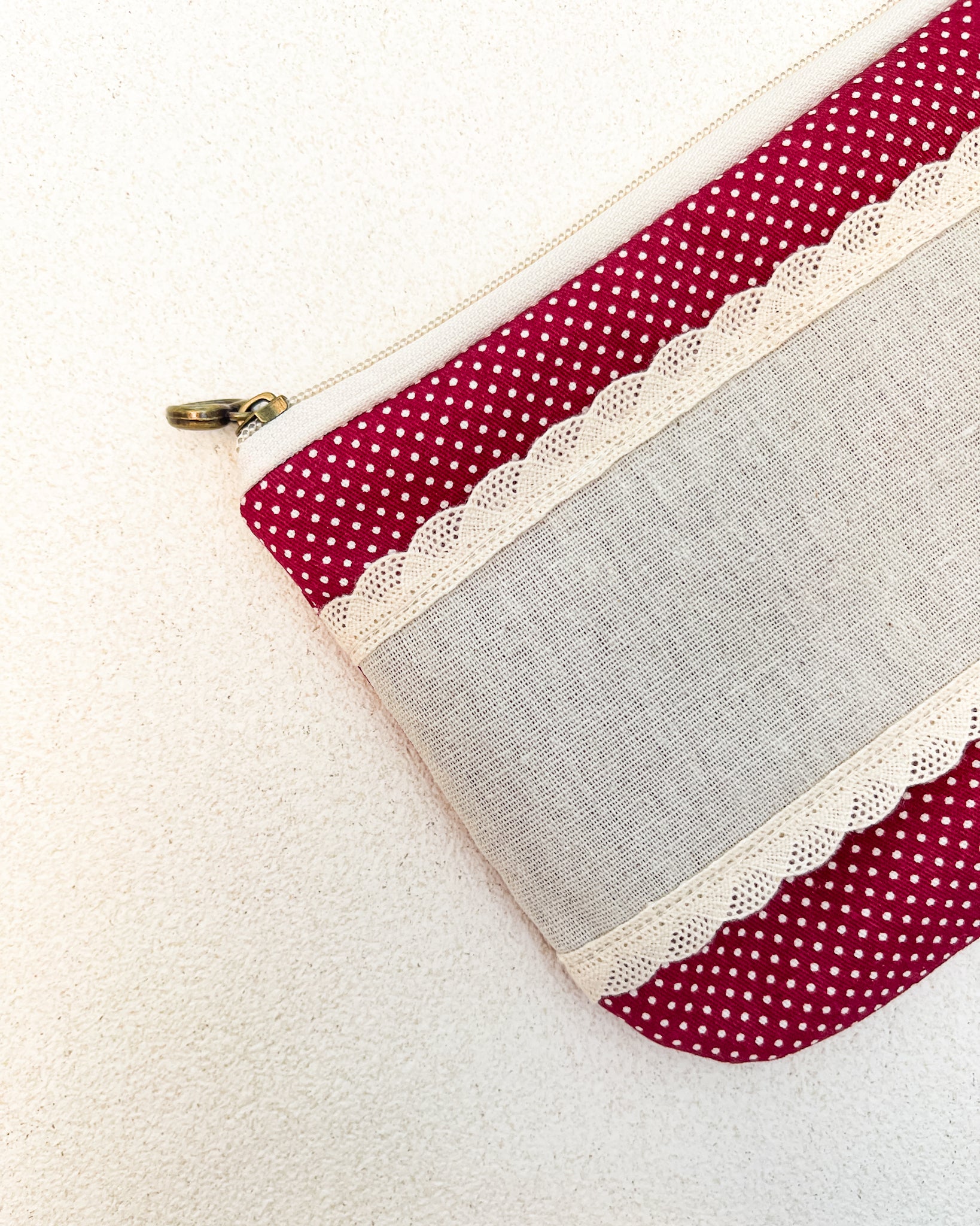 Necessaire para bordar classica - poá