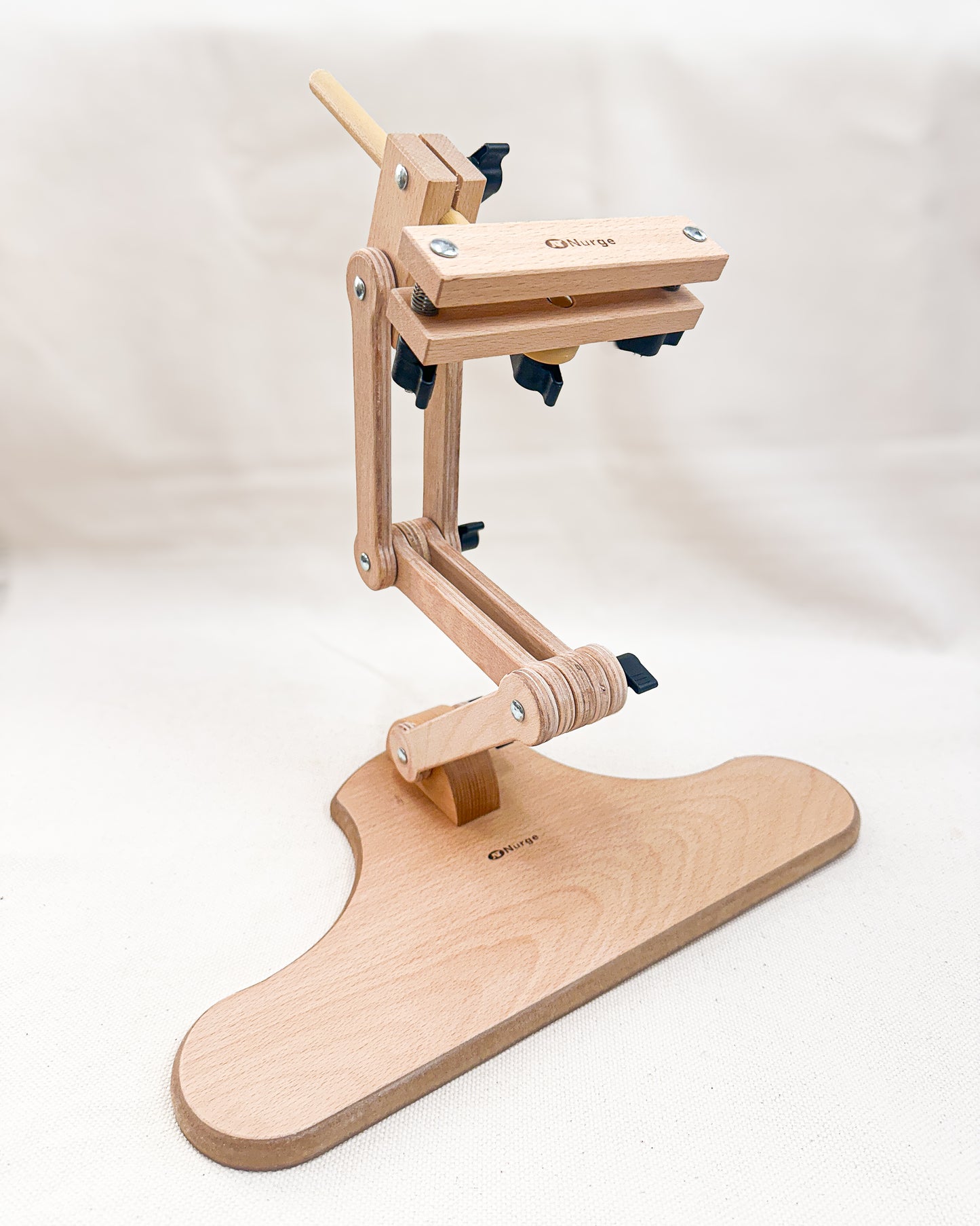 Suporte de mesa ajustável para bastidor de bordado - Nurge