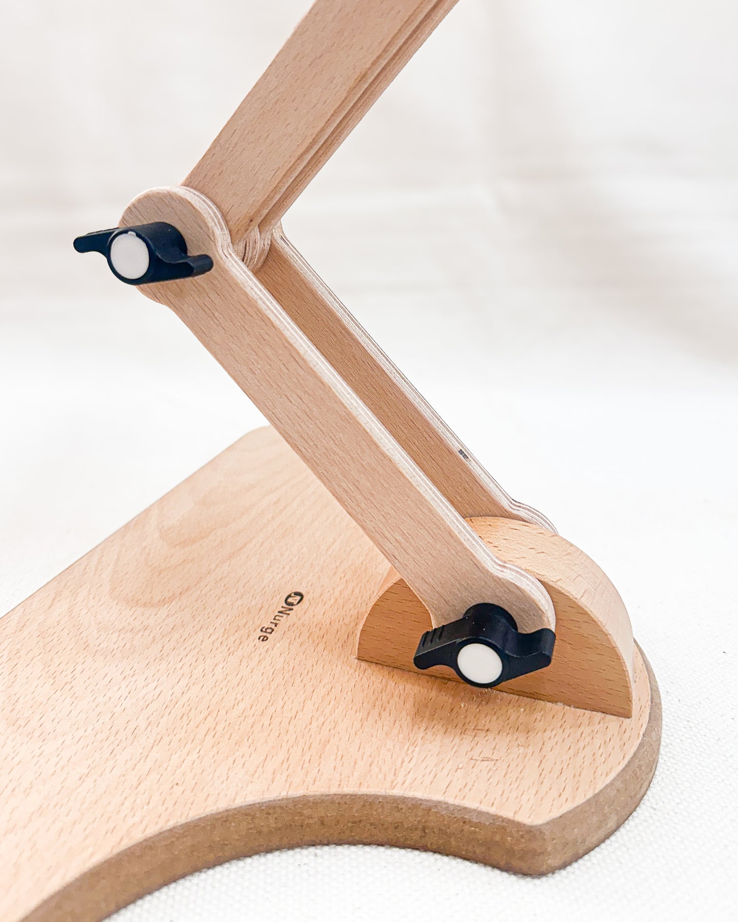 Suporte de mesa ajustável para bastidor de bordado - Nurge
