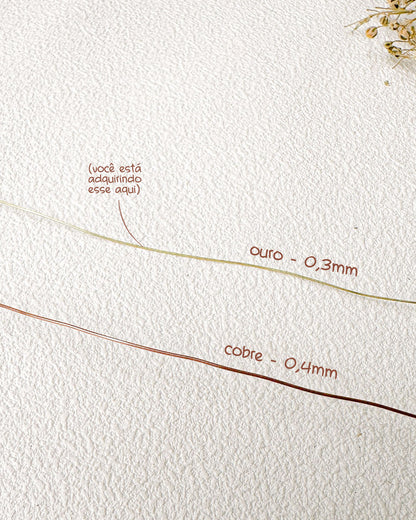 Fio de Arame Metálico – Dourado 0,3 mm (1 metro)