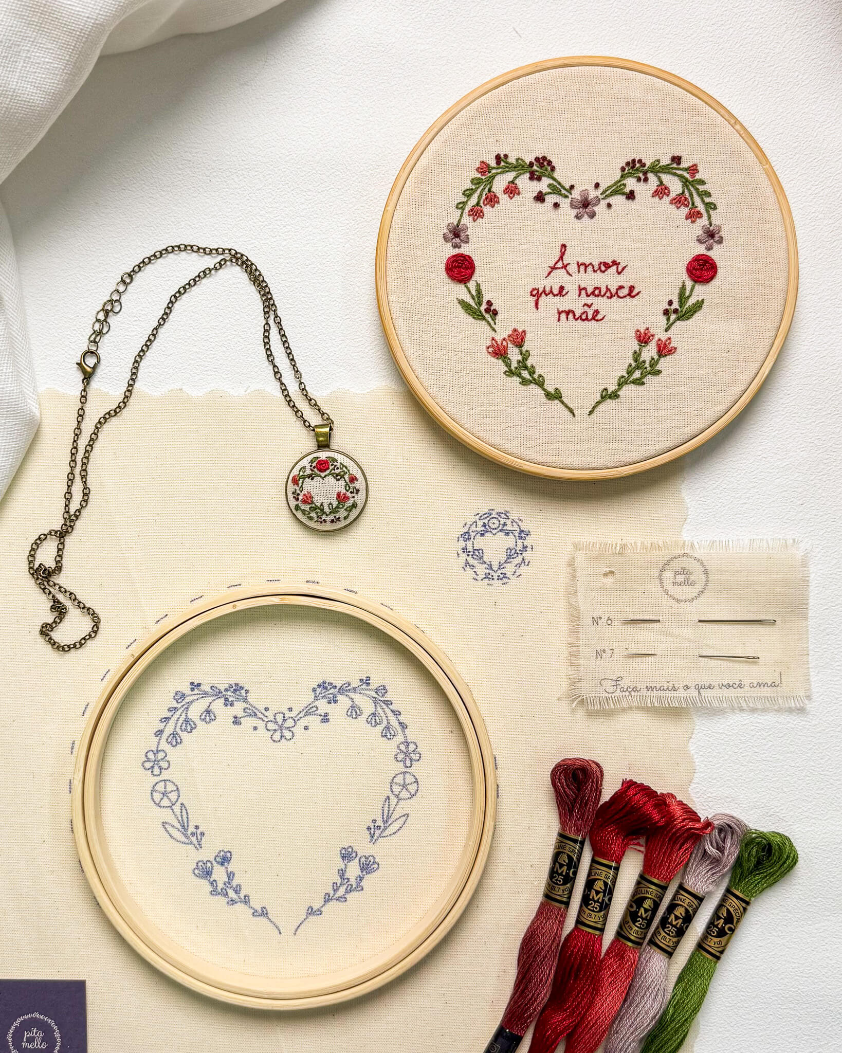 Kit Quero Bordar - Dois corações Bastidor + Colar Pingente